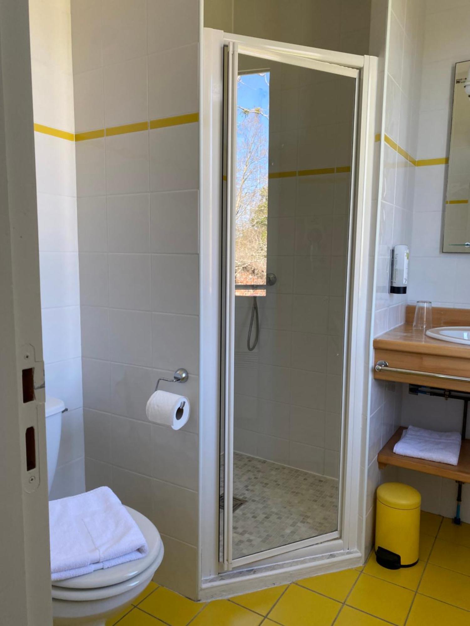 Logis Hotel Le Clos Pite Préchacq Екстериор снимка